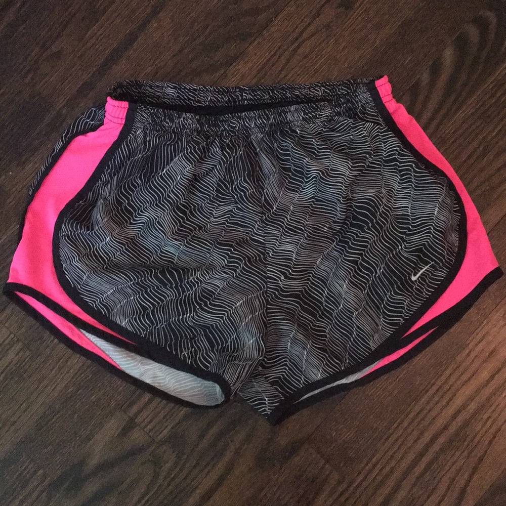 Nike Womens Tempo Medium Black/Pink Running Shorts
